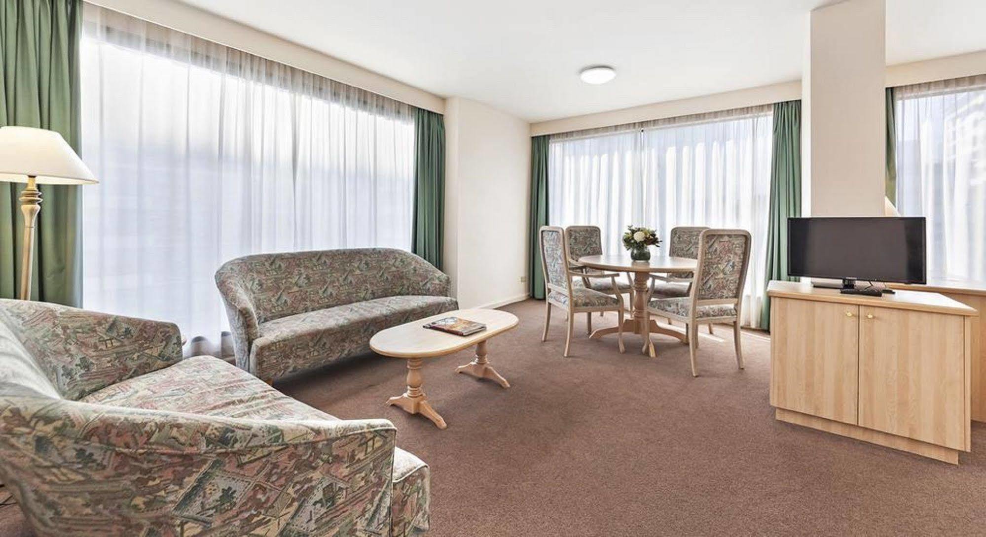 Hotel Bayview On The Park Melbourne Esterno foto